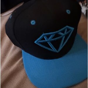 Hats for sale 5 dollars just have too many hats have more ask